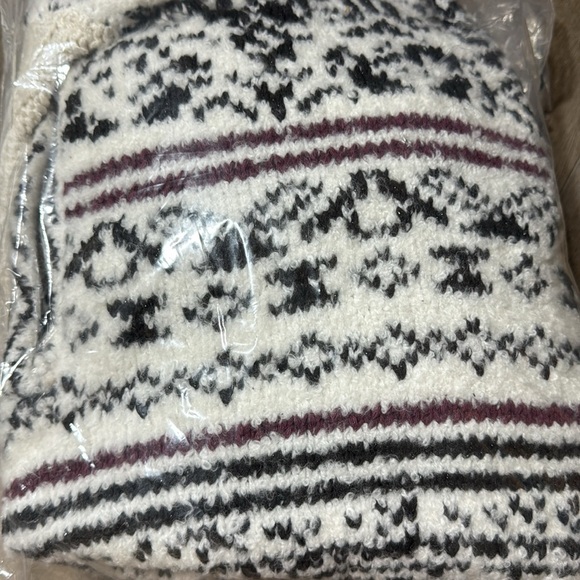 NWT! Anthropologie Ivory and Black Pilcro Relaxed Hooded Sweater - Size XS 🍟 - Picture 16 of 16